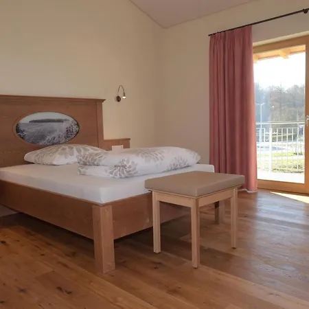 Gasthof Wein Bleibe 3*